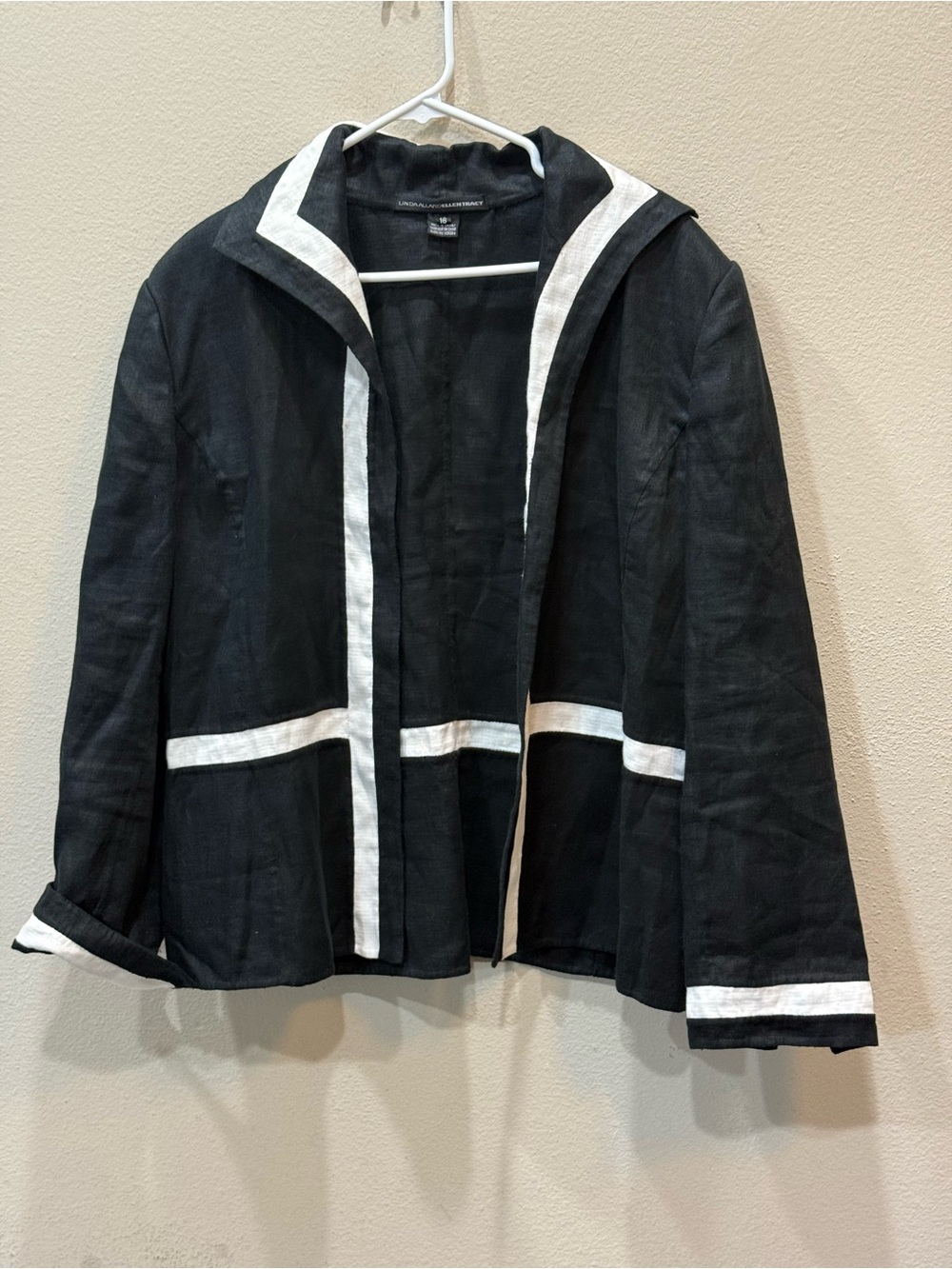 Linda Allard Ellen Tracy linen blazer